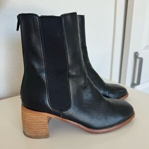 Red dress Boutique Ankle Boots